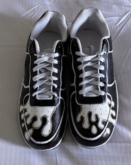 Contrast Line — Black & White Drip